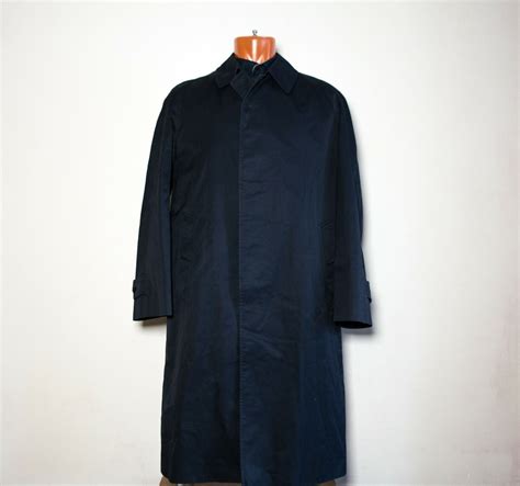 Burberry trench vintage navy blue nova check coat men sz M 